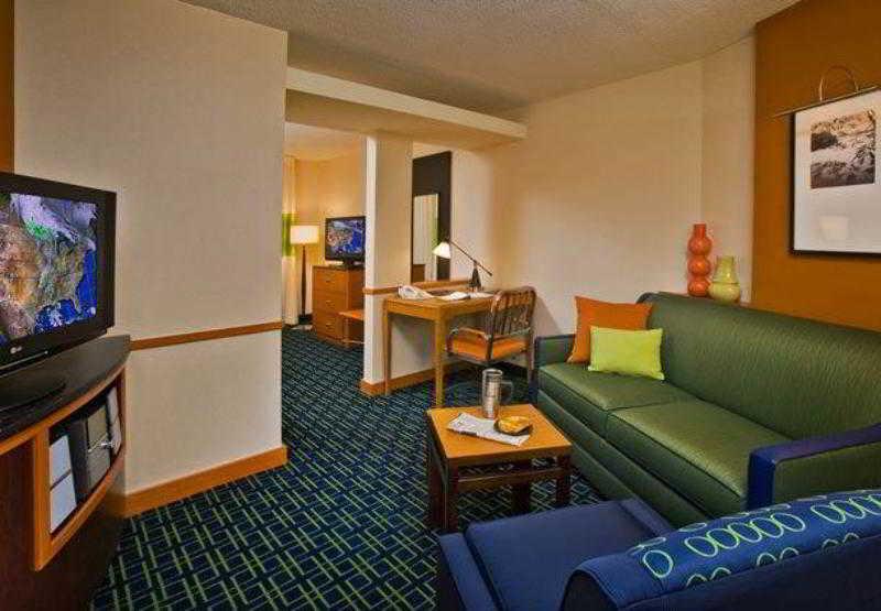 Fairfield Inn And Suites New Buffalo Eksteriør billede