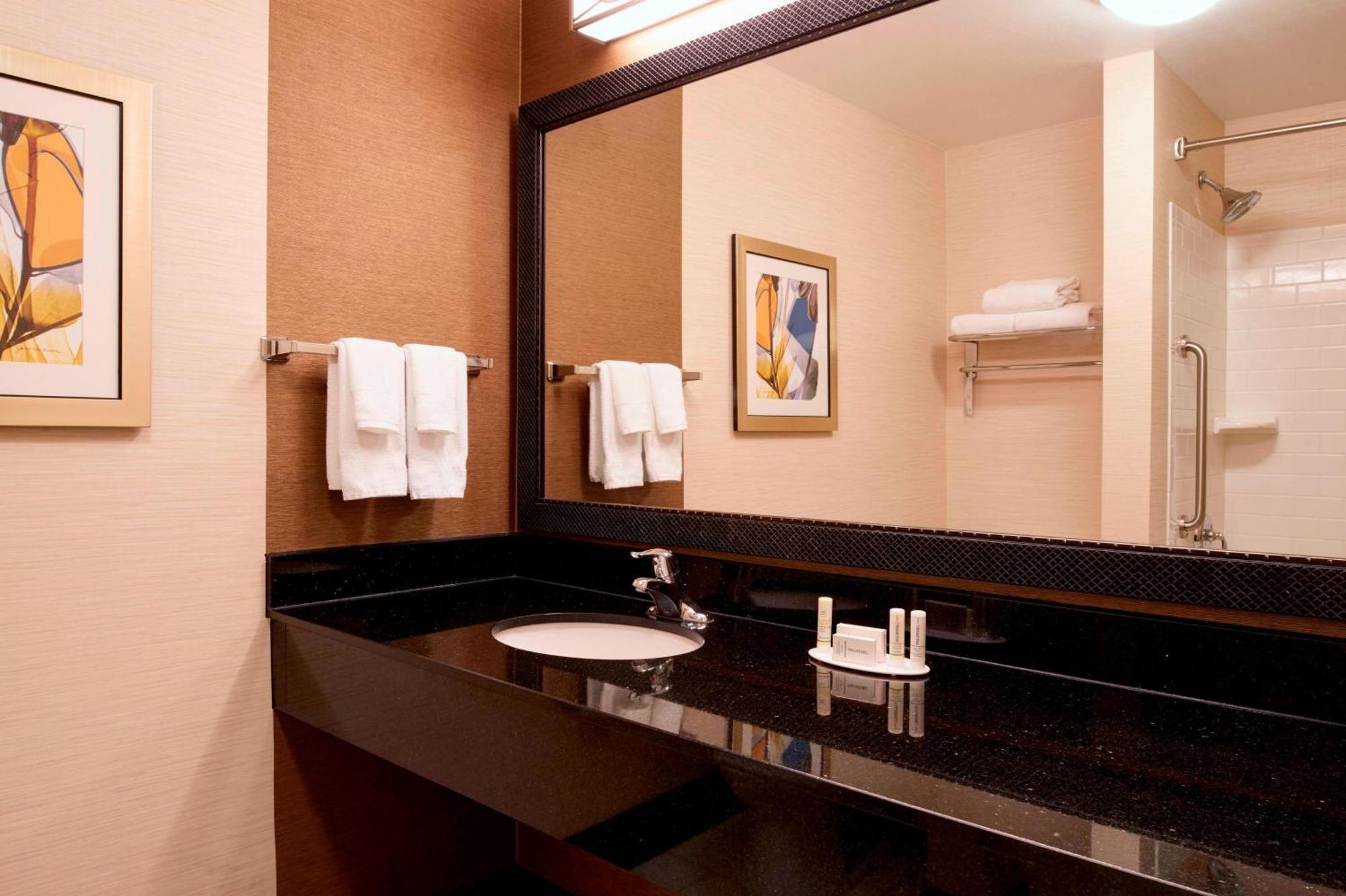Fairfield Inn And Suites New Buffalo Eksteriør billede